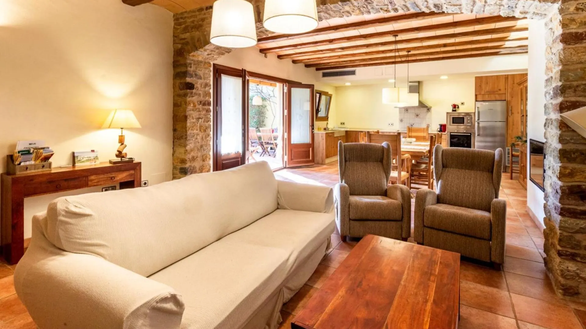 Casa Rural Can Ginesta Sant Feliu de Boada 0*,  İspanya