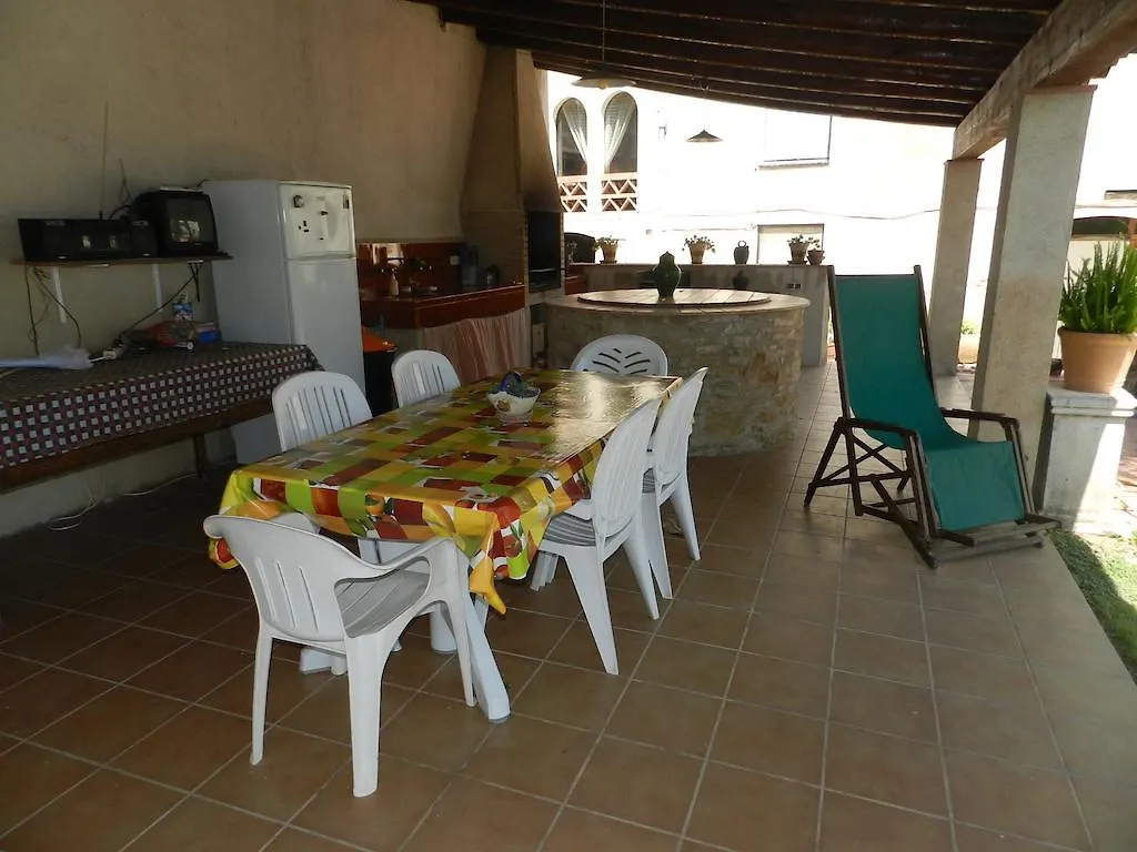 Casa Rural Can Ginesta Sant Feliu de Boada 0*,  İspanya
